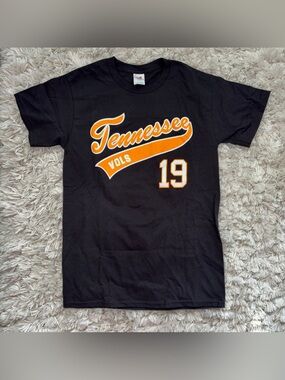 TN Vols baseball 19 Hochevar tshirt BaseVols Tennessee NCAA Small